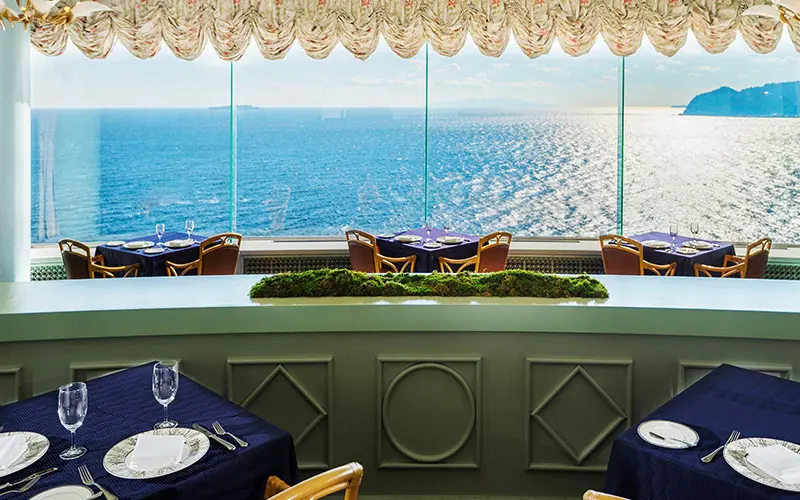 レストラン「ボヌール」