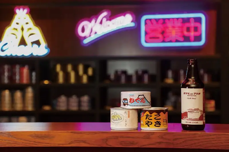 夜は館内で友達との時間を満喫