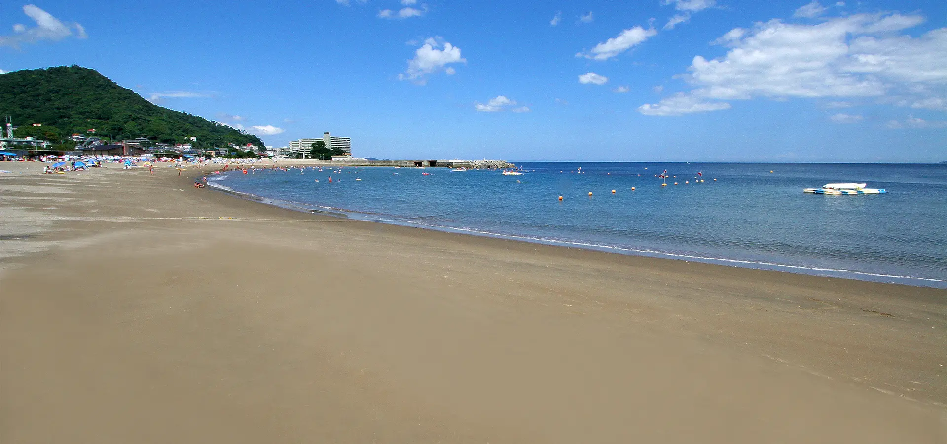 熱海のビーチ・海水浴場を楽しむ!夏におすすめマリンアクティビティや観光情報