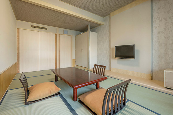 7.5~8張榻榻米的日式房間